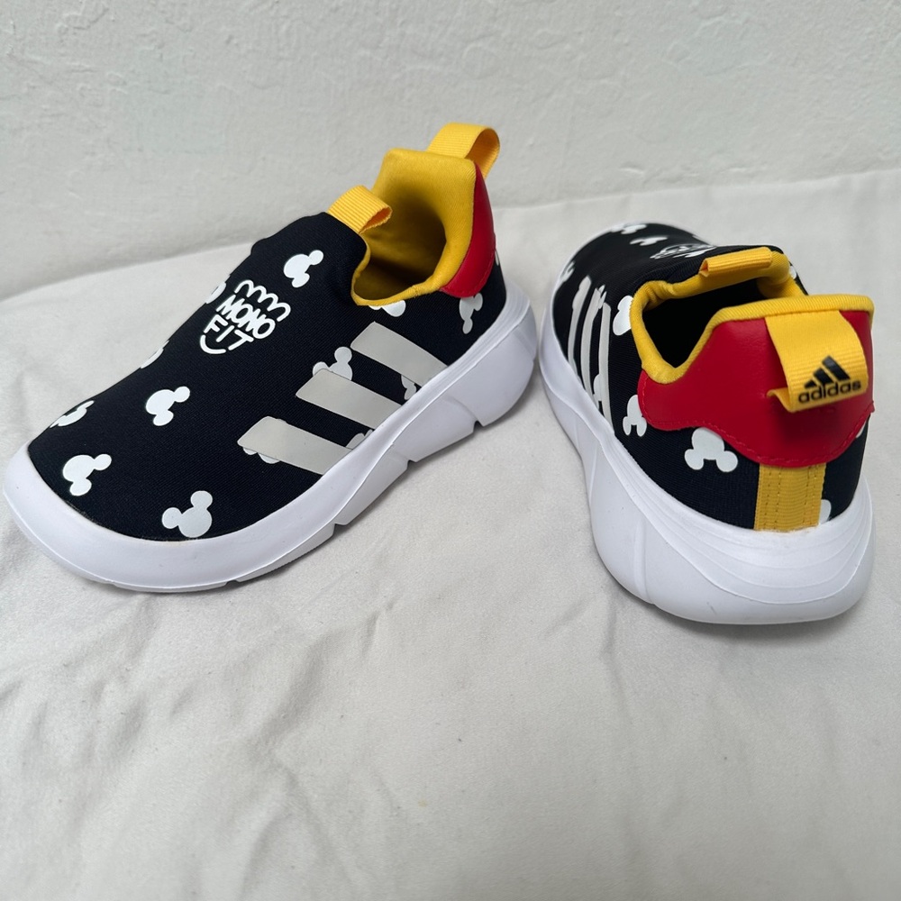 Adidas X Disney Mickey Monofit slip-on shoes Size 9K